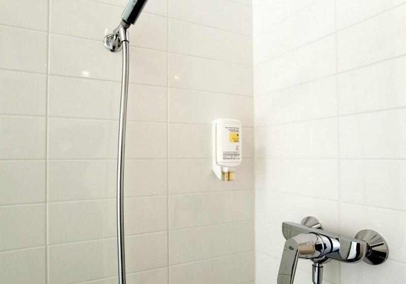 스탠다드 룸, Easyhotel Rotterdam City Centre