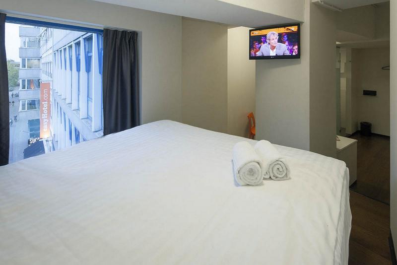 스탠다드 트리플 룸, Easyhotel Rotterdam City Centre