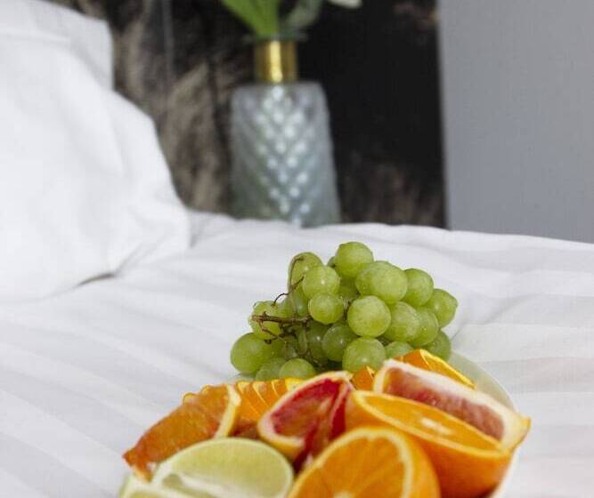 스탠다드 싱글 룸, L Hjalmar