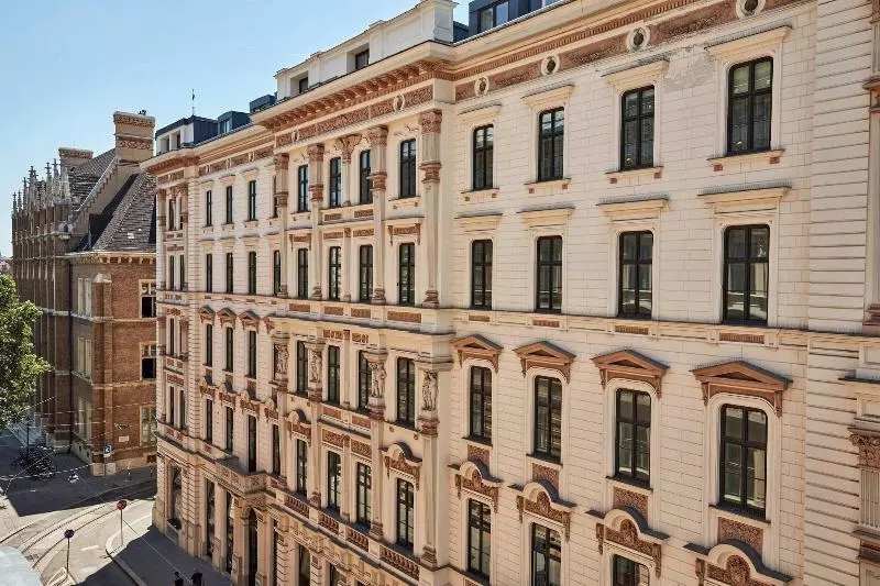 اتاق پرمیوم, The Ritzcarlton, Vienna