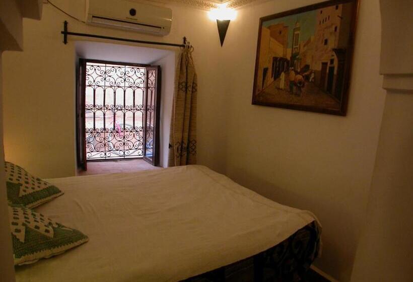 חדר אקונומי, Tomboctou