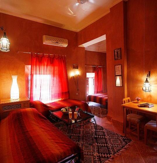 חדר סטנדרט לארבעה, Tomboctou