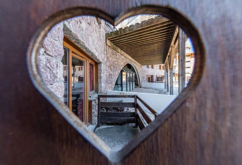 آپارتمان 1 خوابه, Noemys Castor & Pollux