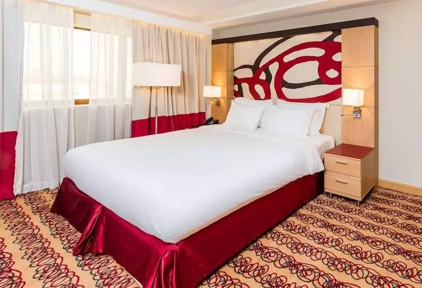 スタンダードルーム, Radisson Blu Hotel, Doha