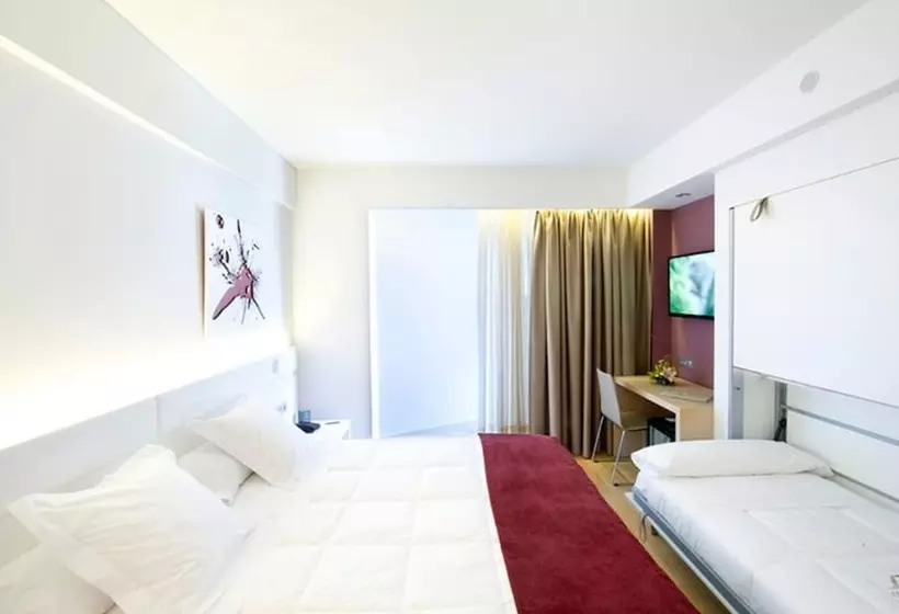 スタンダード４人部屋, Sercotel Ciudad De Miranda