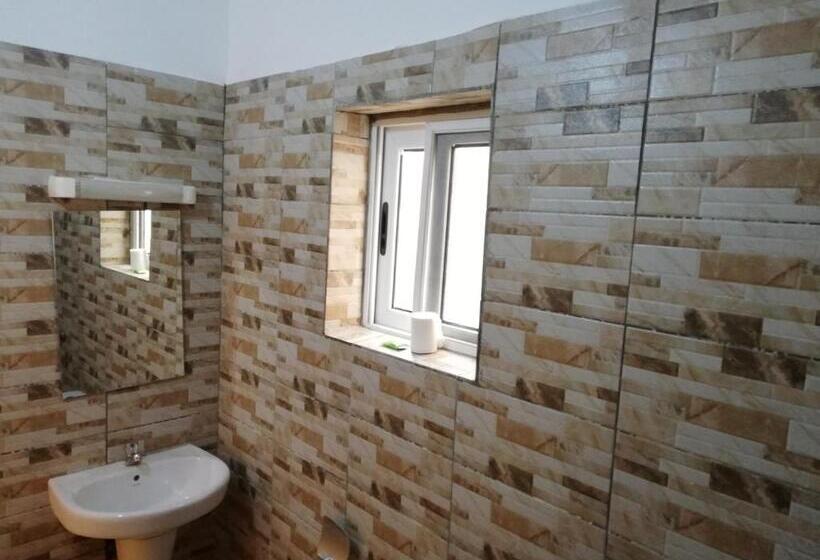 اتاق سوپریور, Hôtel Saint Lazaros