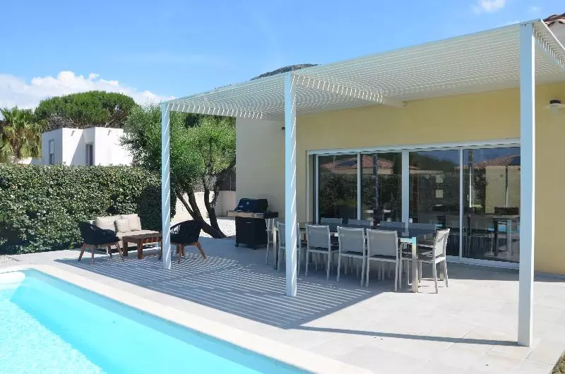 プール付３ベッドルーム　ビラ, Domaine Villas Mandarine Private Pools & Spa