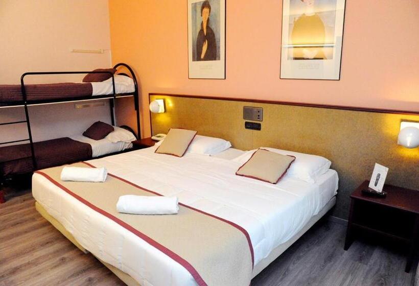 חדר סטנדרט לשלושה, Gotha Hotel Turin Airport