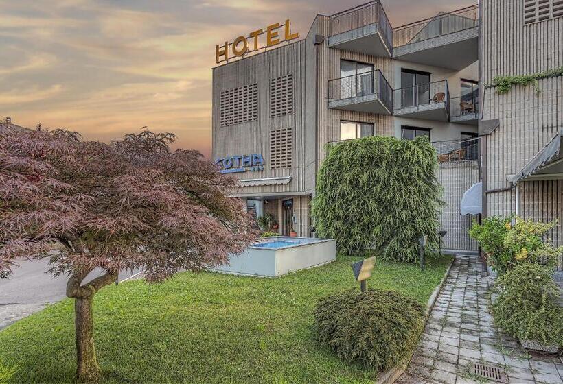 חדר סטנדרט לארבעה, Gotha Hotel Turin Airport