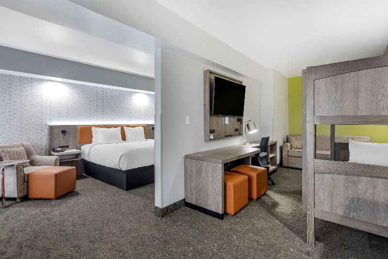 套房, Best Western Plus Apple Valley Lodge Pigeon Forge