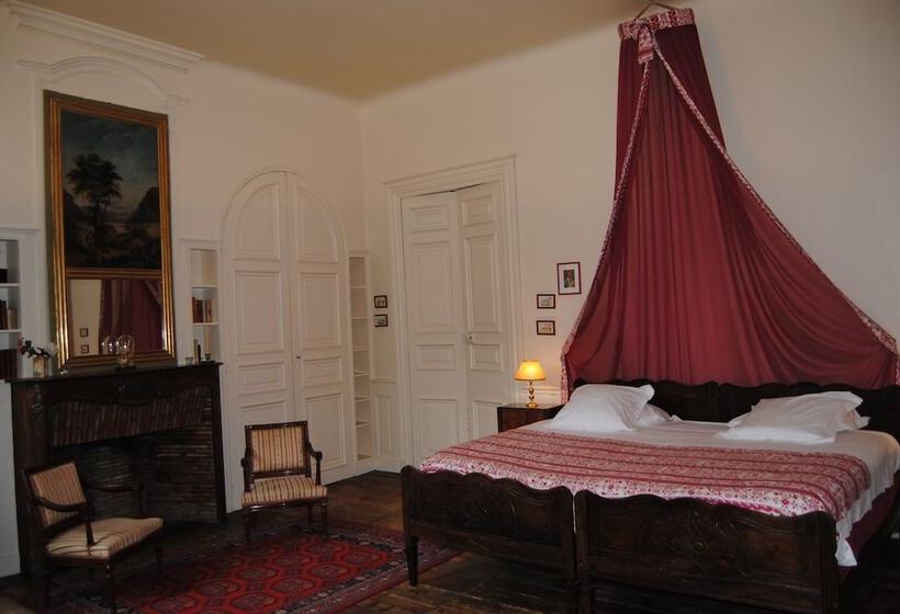 חדר סופריור, Château D'Urtubie