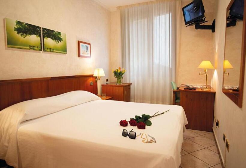 غرفة قياسية, Corte Regina