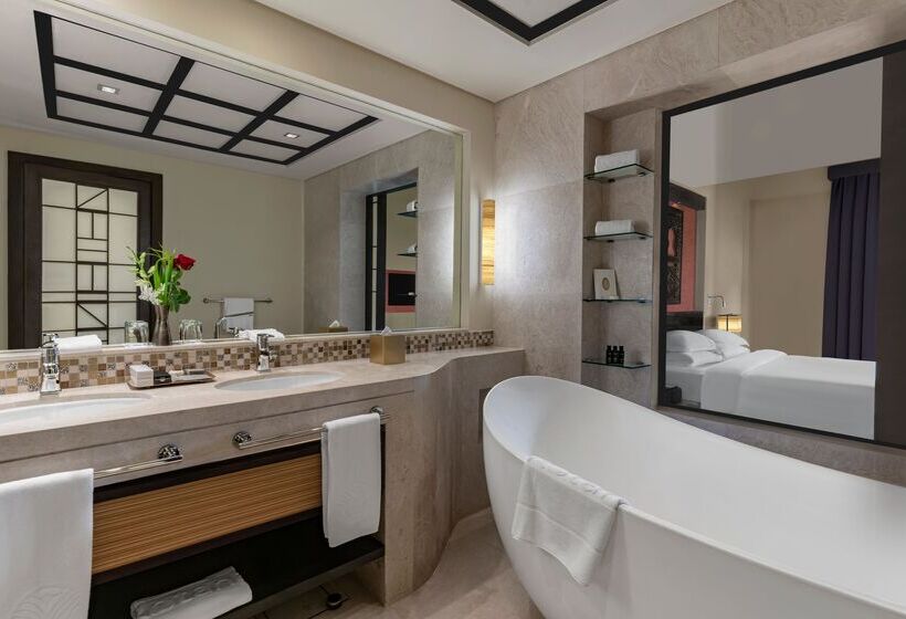 سوئیت 2 خوابه, Salalah Rotana Resort