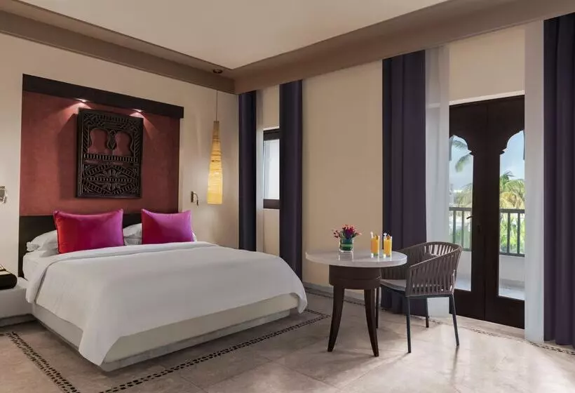 اتاق خانوادگی, Salalah Rotana Resort