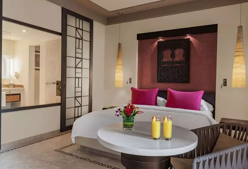 اتاق خانوادگی, Salalah Rotana Resort
