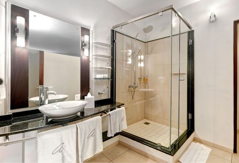 اتاق کلاسیک, The Address Boutique