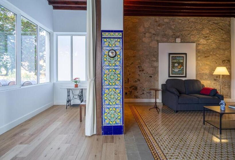 آپارتمان 1 خوابه با چشم‌انداز باغ, Albor Suites