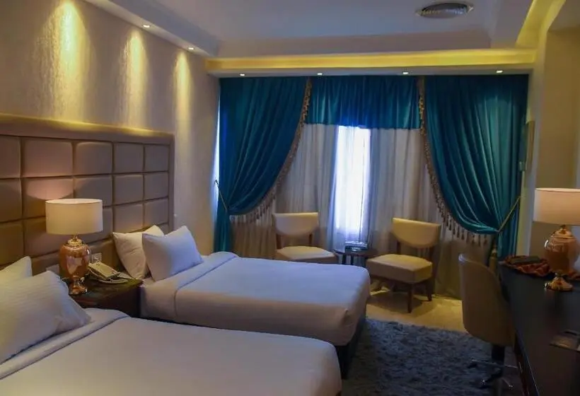 اتاق لوکس با چشمانداز دریا, Fleet Club Mahrousa