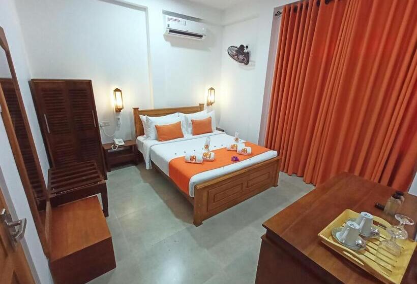 Номер Deluxe, Three Elephant Holiday Inn