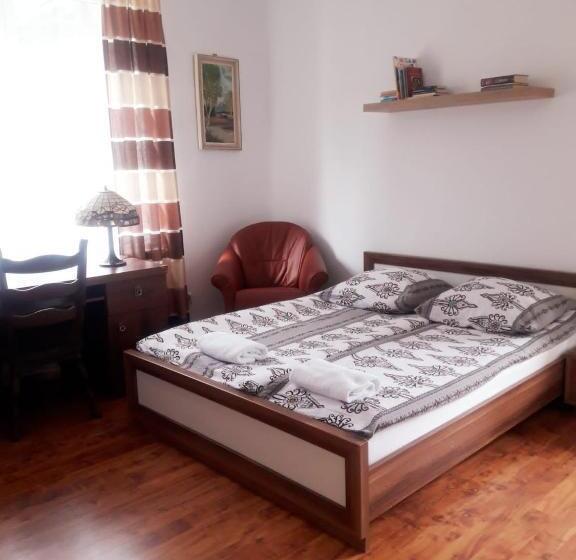 اتاق پریمیوم چهارنفره, Willa Mewa