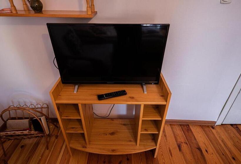 Economy Quadruple Room, Willa Mewa