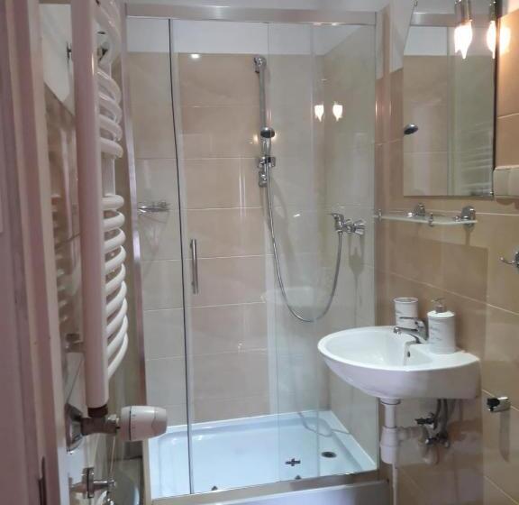 اتاق استاندارد, Willa Mewa