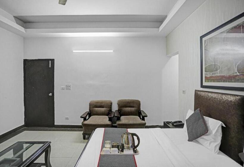 Quarto Triplo Clássico, Townhouse Happy Keys Near Iskcon Temple Noida