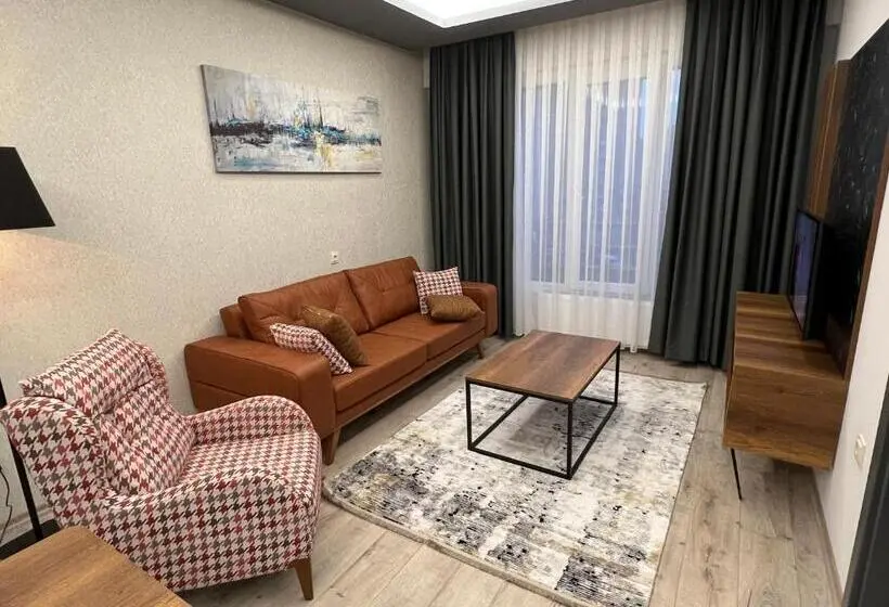 Deluxe-sviitti, Prime Inn City
