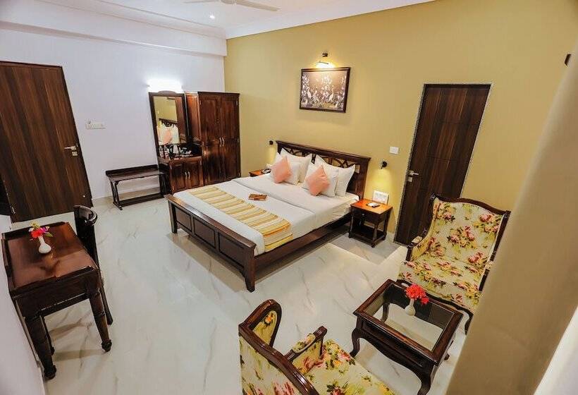 Номер Deluxe, Revaas Lake View Boutique Stay