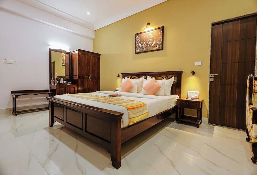 Номер Deluxe, Revaas Lake View Boutique Stay