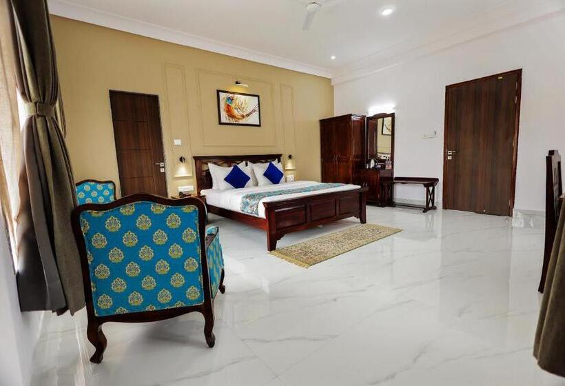 Семейный Номер Вид на Горы, Revaas Lake View Boutique Stay