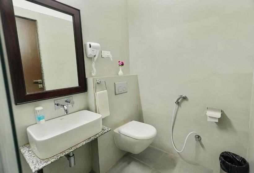 Семейный Номер Вид на Горы, Revaas Lake View Boutique Stay