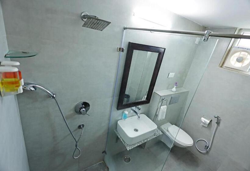 Номер Стандарт Вид на Озеро, Revaas Lake View Boutique Stay