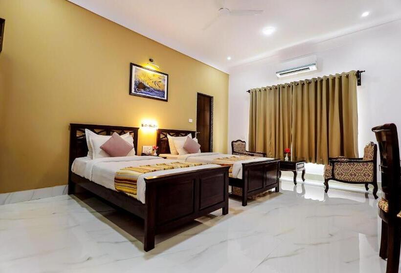 Номер Deluxe, Revaas Lake View Boutique Stay