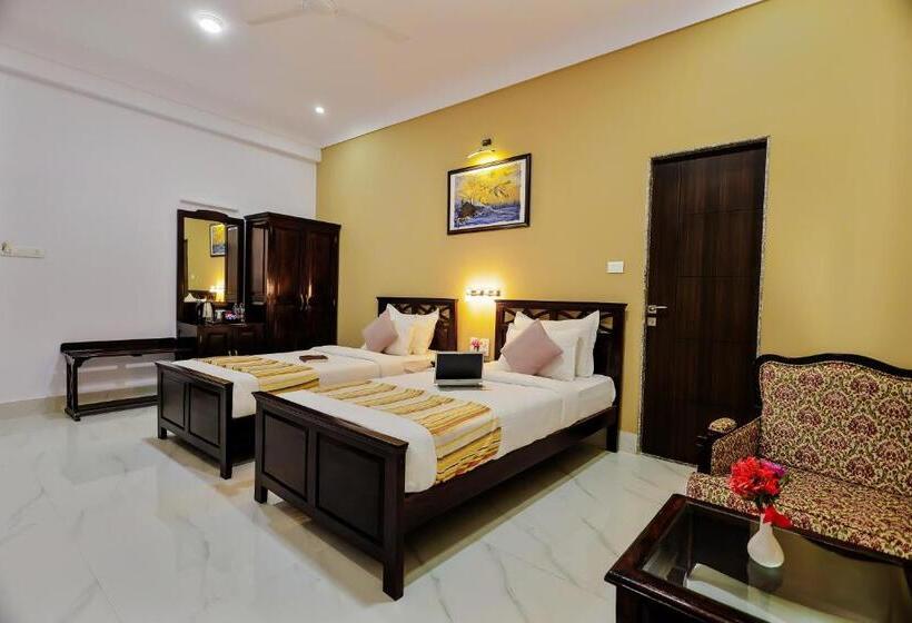 Номер Deluxe, Revaas Lake View Boutique Stay