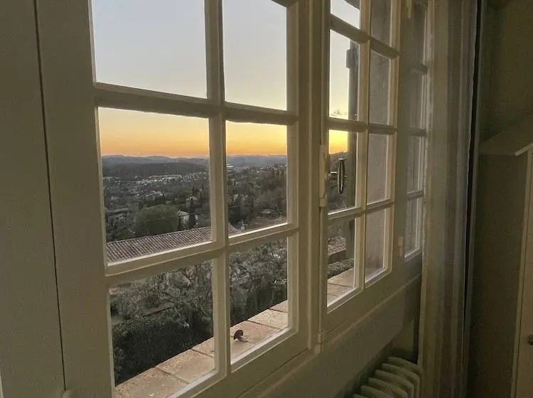 コンフォートルーム, Villa Daphné