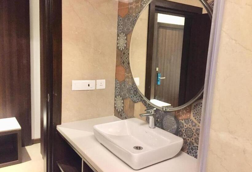 غرفة قياسية مطلّة علي البحيرة, Le Roi Lake View, Koti