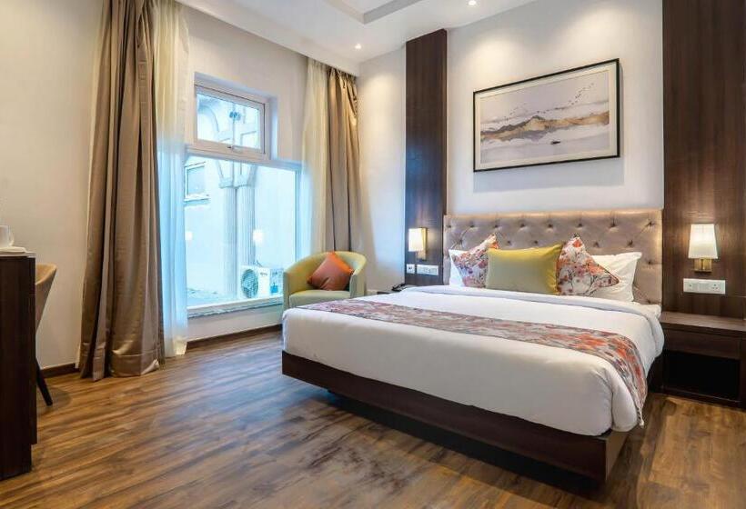 غرفة قياسية مطلّة علي البحيرة, Le Roi Lake View, Koti