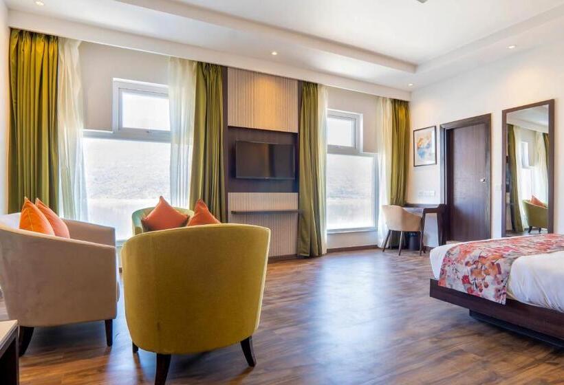 غرفة قياسية سرير كينج, Le Roi Lake View, Koti