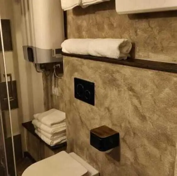 Standard Neljän Hengen Huone, Madeboutique Rooms