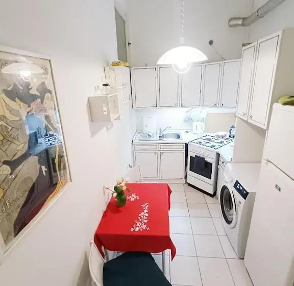 اتاق خانوادگی, Bridgetown Hostel