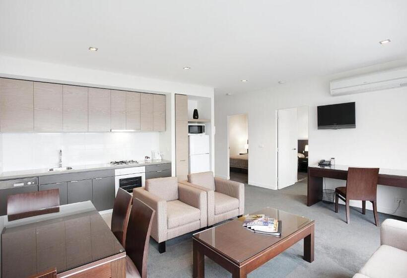 جناح غرفتين نوم, St Kilda Central Apartments
