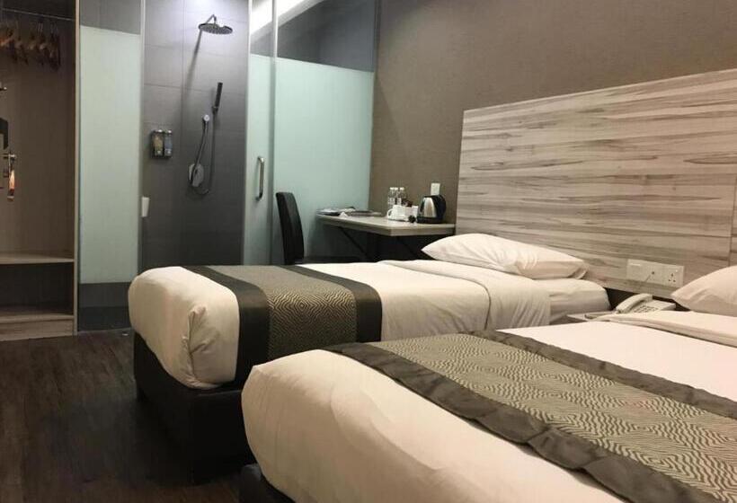 Family Suite, Austin Paradise   Pulai Utama