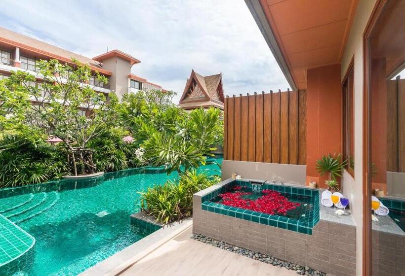 חדק דלוקס עם ג'קוזי, Ayrest Hua Hin