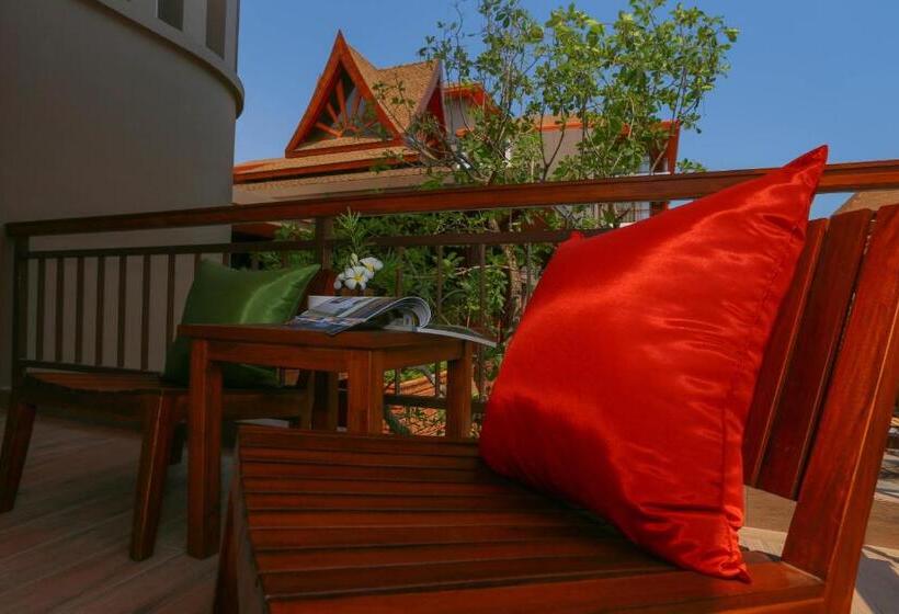 Superior Szoba King Size Bed, Ayrest Hua Hin