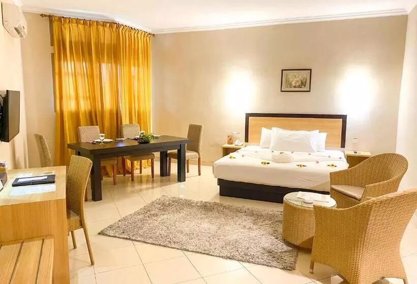 اتاق لوکس, Comforta Hotel Tanjung Pinang