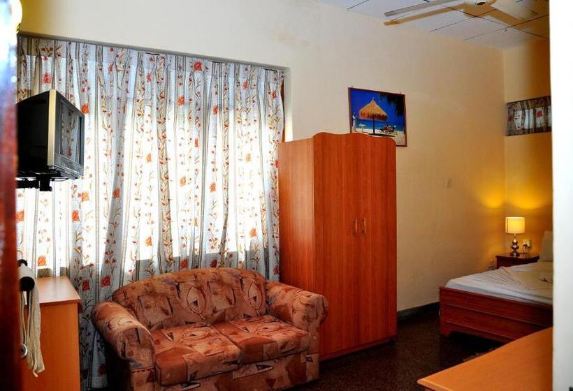 标准间, Milano Tourist Rest