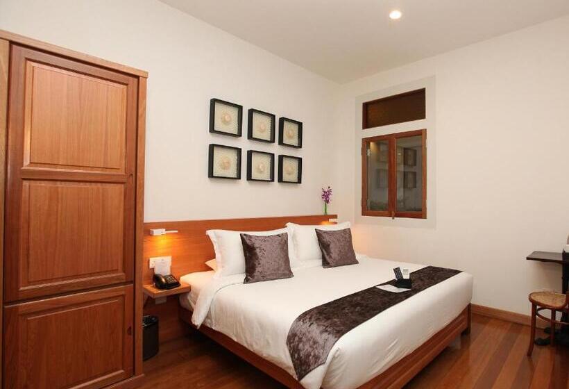 Deluxe Zimmer Kingsize Bett, Gingerflower Boutique