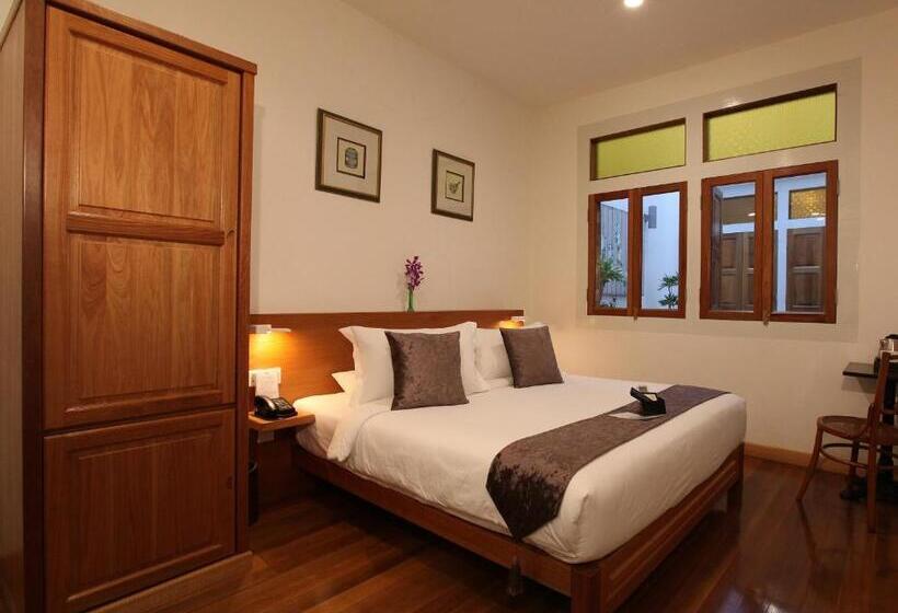 Deluxe Zimmer Kingsize Bett, Gingerflower Boutique