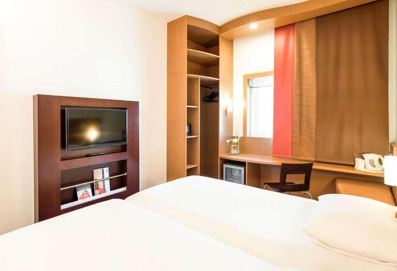 Номер Стандарт, Ibis Fujairah